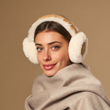 Nathaly (camel) – cache-oreilles chauds et élégants en peau de mouton et daim 100% naturels